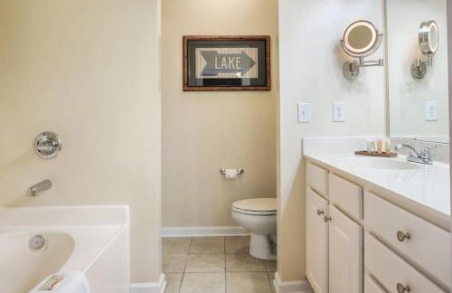 Wyndham Lake Marion 2BR Apartment with Resort Access - Foto 17