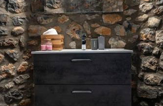 Triantos Guesthome Suite - Photo 7