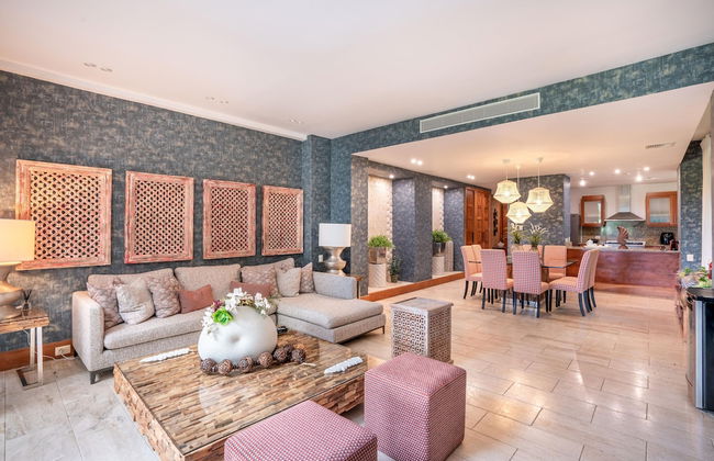 Magical 4BR Apartment w Maid bbq in Casa de Campo - Photo 1