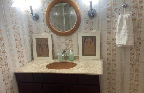 Incrível casa no meio da natureza - Foto 12