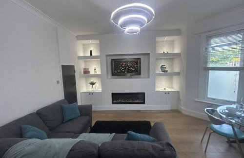 2 bed split-level flat, 5-min from Sth Croydon Stn - Foto 2