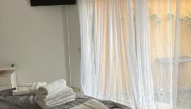 Sonnenschein Bungalow im Hinterhof - Foto 4