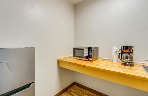 Pet-Friendly Studio Near Pine Knob Bring Skis! - Foto 11