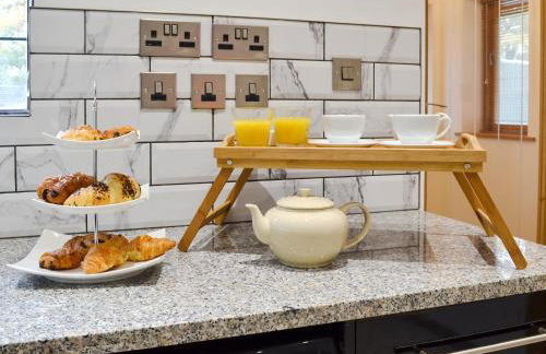 Coombe Wood Coach House - Foto 9