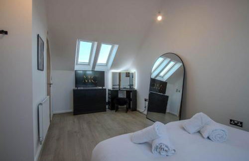 Modern 2-Bed Home in Swinton by MCPI Hosting, Perfect for Families & Contractors - Foto 8