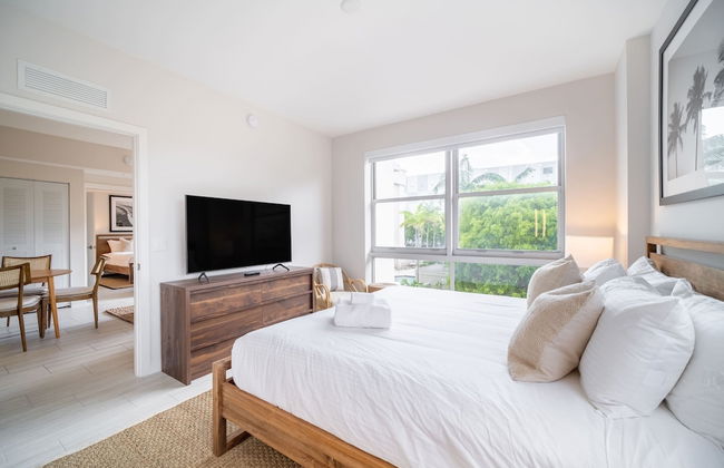 Tucker at Palmer Dadeland Miami - Photo 19