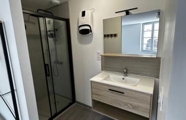 2 pièces parking, plein centre au calme climatisé - Foto 4