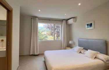 Villa en zona Playa D'en Bossa con gran piscina - Photo 15