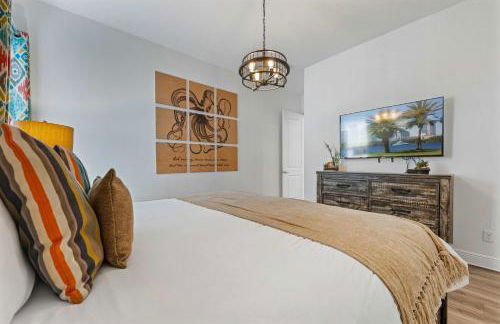 Happiest Home on Earth - Custom Pirate & Nature Bunks 8 King Suites Theater & Pool - Foto 47