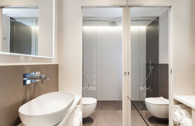 easyhomes - Duomo Suites & Apartments - Photo 27