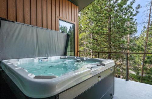 New Luxury Free Standing 4BR 4 and a halfBA Home Obsidian Reserve #146 Priv Hot Tub, 2-Car Garage Great Views - Foto 43