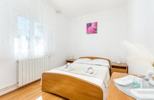 Family friendly house with a swimming pool Pozorac, Trogir - 22648 - Foto 12