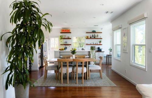 Sun-Drenched Spanish Manor Home in Mar Vista - Foto 12