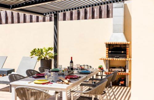 La Casa de Playa - piscina y jacuzzi a 50m del mar - Foto 14