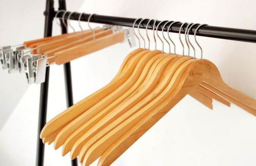 Flair Apartments 'FACHWERK & FLAIR' - Altstadt-Apartment 78 qm für Urlaub oder Geschäftsreise, Innenstadtlage, ruhig, modern, 900 m Bahnhof, 24 Std Check-in, WLAN, Streaming, Küche, Regendusche, 2 x Doppelbett, direkt am neuen Markt in der Altstadt - Foto 14