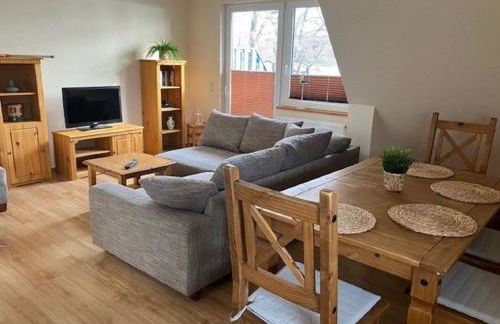 Apartment Charmante Ferienwohnung in Neukloster mit Terrasse by Interhome - Foto 11