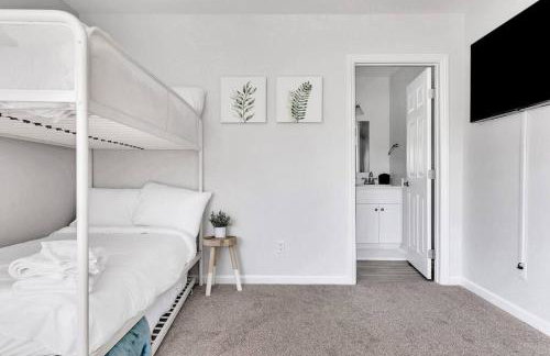 Near Downtown l Peaceful l Modern l Kids Room - Foto 8