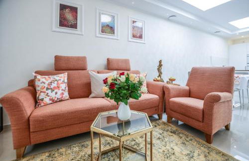 Stylisch und Schick, neue Wohnung, U-Bahn 2 Minuten - Photo 5