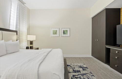 Spacious 1BR Loft Villa - Pool Golf - Doral Downtown - Foto 44