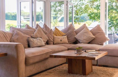 Trewhiddle Retreat V25 by Together Travel - Luxury 4-Bedroom Villa - Foto 10