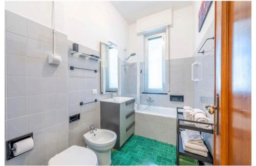 Genova Holidays House Erma - Parcheggio Privato e Wi-Fi - AC - Foto 7