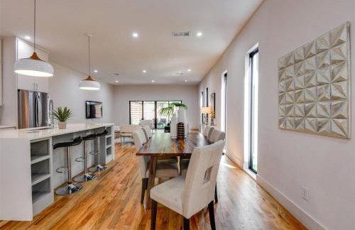 Uptown Modern with Private Patio & 1Gbps Wi-Fi - Foto 33