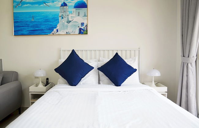 Stunning Sea View Apt. With Balcony - RAK - Photo 17