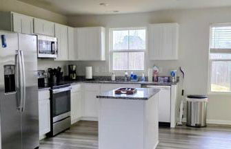 Furnished 3BR Townhome Near Duke & RTP - Foto 45