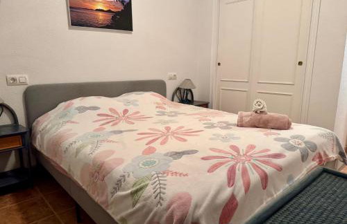 En perle med plass til voksne og familien, solfylt terrasse 5 min fra stranden - Foto 18