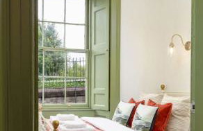 Historic Trackside Retreat, Charming Getaway - Photo 18