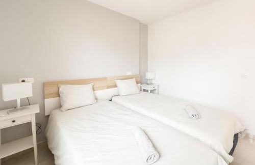 Tranquil 2BR Private Heated Pool with Ocean Views & Cinema Room - Foto 8