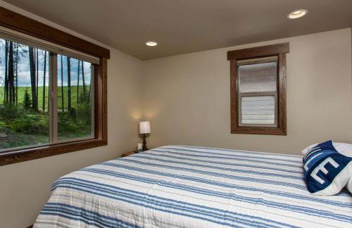 Family-Friendly Cabin Rental with Mountain Vistas near West Glacier, Montana - Foto 14