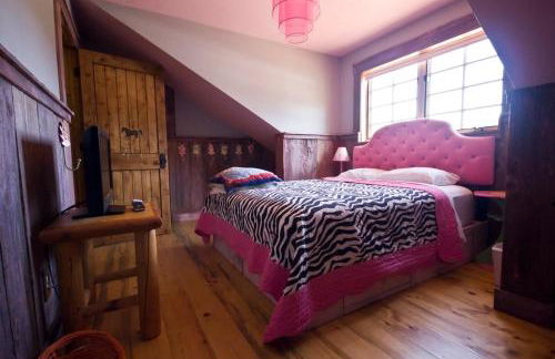 Schoolhouse Cabin - Foto 20