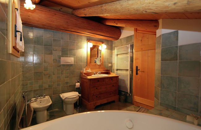 Typical Cottage in Bellamonte Italy With Bubble Bath - Foto 47