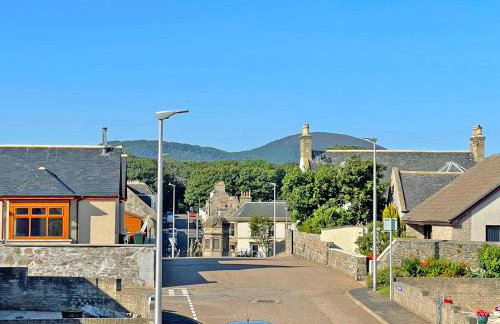 Spacious 2 Bedroom Home in Picturesque Cullen - Foto 22