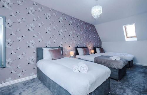 Lovely three bed home Manchester - Foto 39