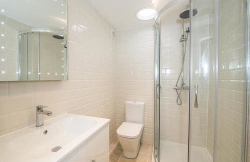 Harewood Barn - Foto 18