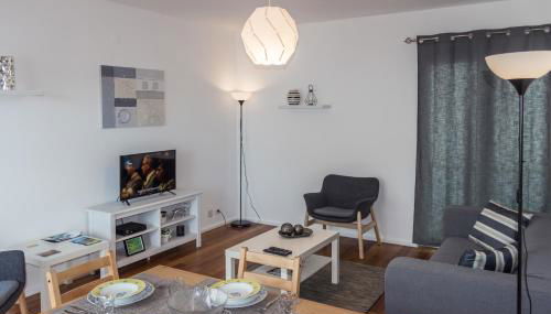 Downtown Praia da Vitória AL - Photo 3