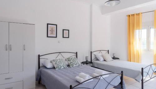 Muses_Calliope, Chios - Foto 3