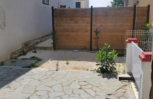 Tulsa Home - Appartement 2 chambres, Charmant et moderne avec terrasse privée - Foto 19