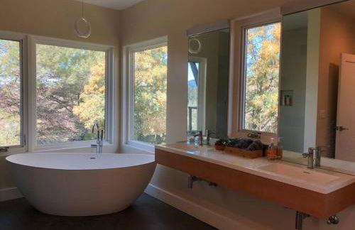 Modern Wine Country Home on 10 acres with vineyard - Foto 14