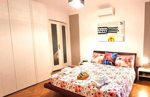 Porta Susa centro, balconi, condizionato, wifii e parcheggio - Foto 21