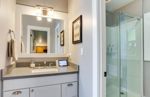 Gorgeous Long Lake Home with Dock, Kayak, SUP and More - Foto 22