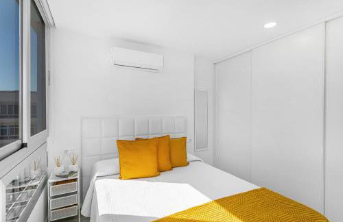 Newly Refurbished Beachfront - Foto 16