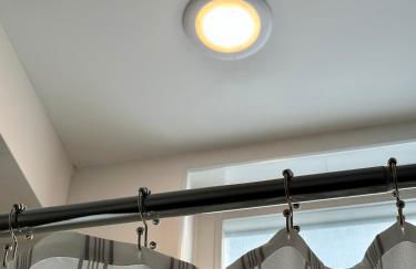 Spacious Center City 3BR 4BA with Arcade - Sleeps 8 - Foto 36