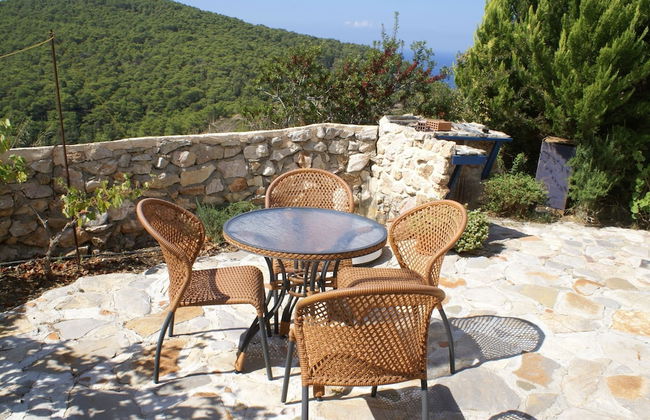 Holiday Home With Garden in Kritinia - Foto 13