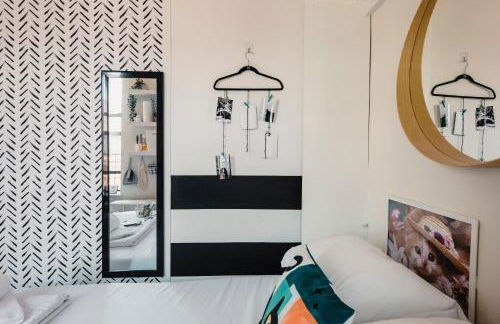 Cat Room by Delicate Stays LIVING ROOM CONVERSION SHARED SPACE ROOM ONLY CAT FRIENDLY ONLY 25 min to time square - Foto 6