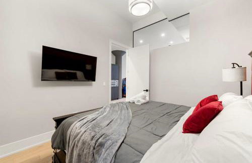 River North Central Home With Balcony - Foto 23