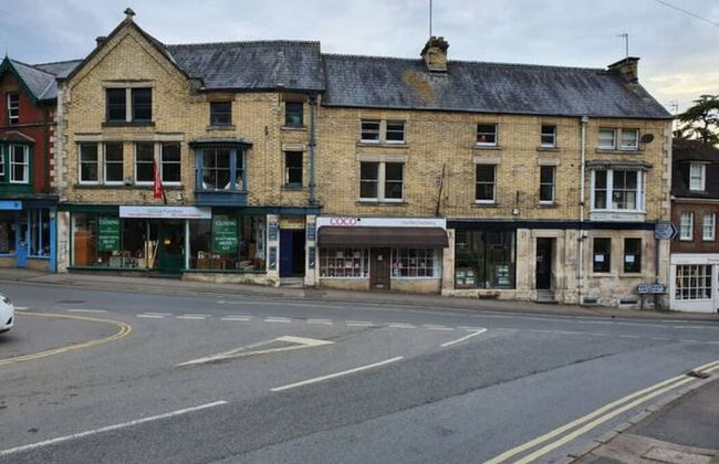 Stylish Town Centre Apartments - Photo 70