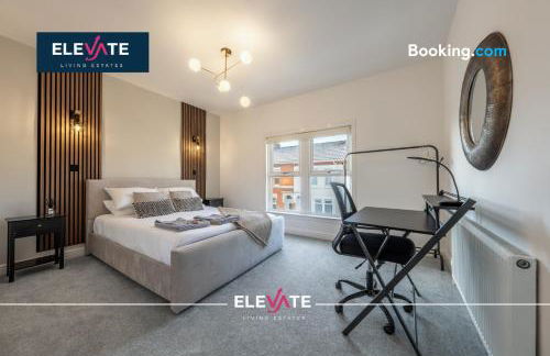 Last-Minute Specials l Limited-Time Deal l Sleeps Up To 6 Guest l Free Parking, Families, Business Stay l By Elevate Living Estates Short Lets & Serviced Accommodation Northampton - Photo 5